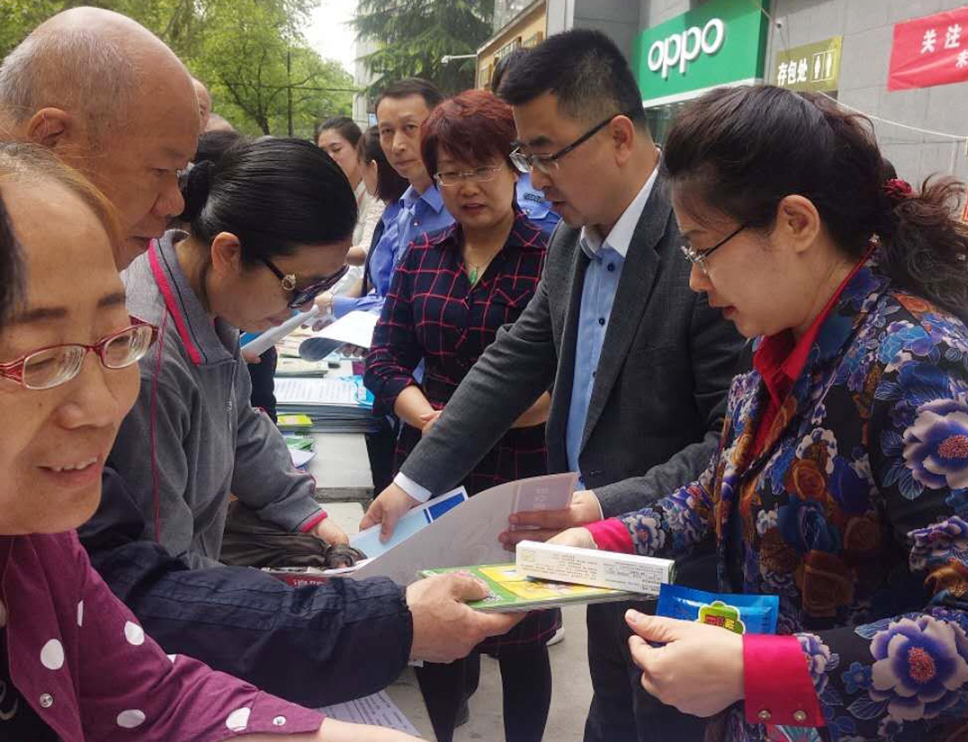 管家婆必开一肖一码-今日什么特马:关注环境的问题、喜欢作答落实解释